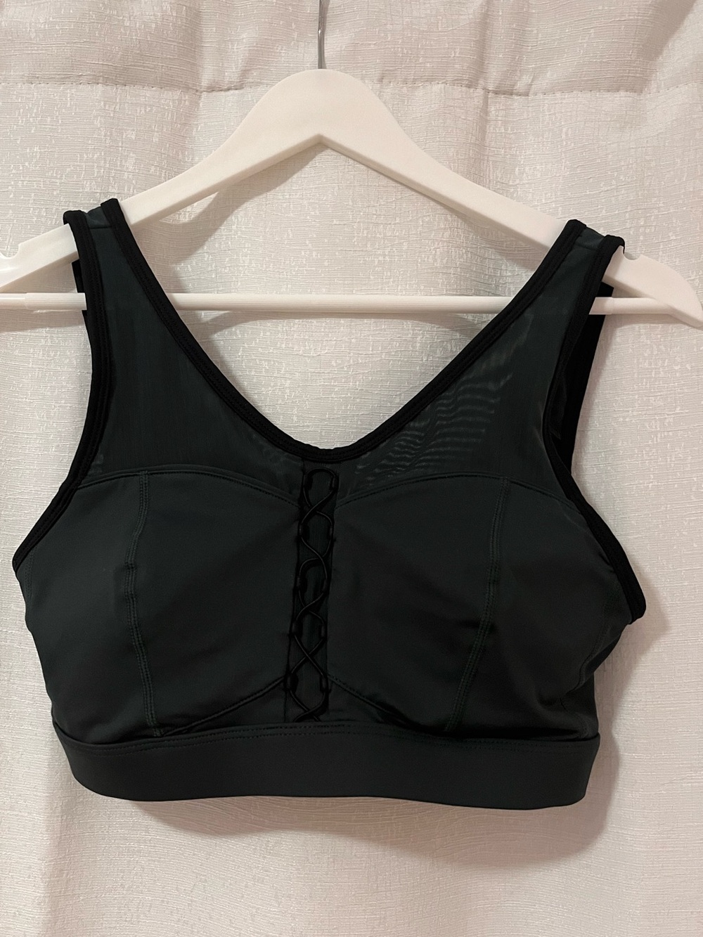 Fabletics Demi Lovato Black Sports Bra Medium